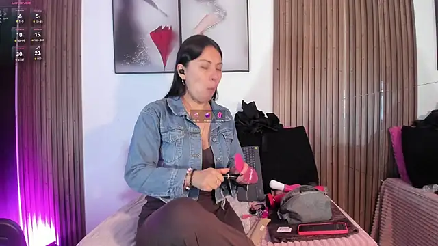 Ella Rousse online show from September 27, 12:32 pm