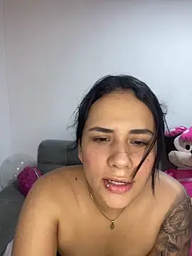 Leyna Kenet online show from December 21, 6:34 pm