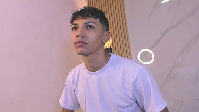 im sebaslopez online show from January 30, 5:30 am