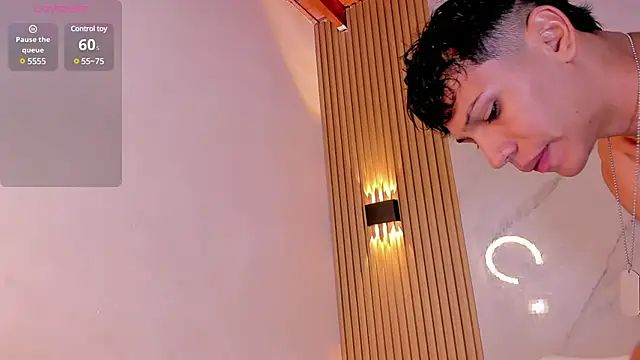 im sebaslopez online show from February 10, 3:24 am