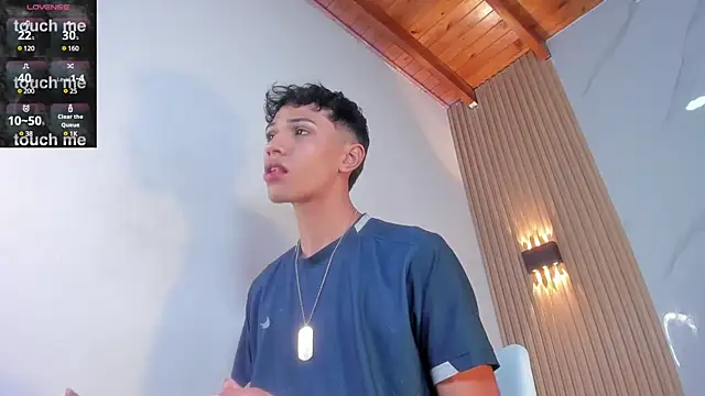 im sebaslopez online show from March 10, 12:51 am