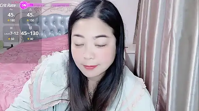 Snapshot of wuwu-w chatting on December 12, 3:05 pm wuwu-w online show from December 12, 3:05 pm