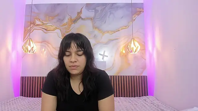 Snapshot of MelissaGilll chatting on October 1, 7:53 pm MelissaGilll online show from October 1, 7:53 pm