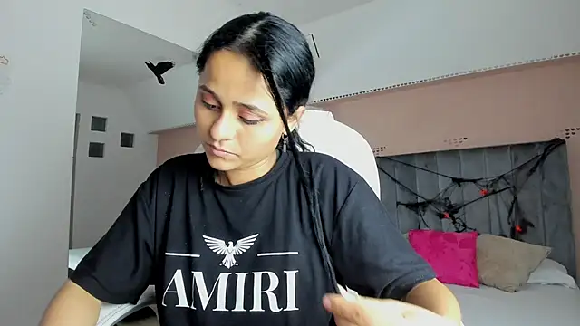 Snapshot of Giselle_Roldan chatting on October 11, 3:50 am Giselle Roldan online show from October 11, 3:50 am