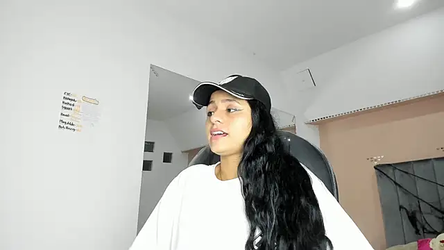 Snapshot of Giselle_Roldan chatting on October 16, 3:40 am Giselle Roldan online show from October 16, 3:40 am