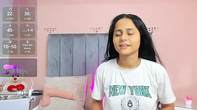 Snapshot of Giselle_Roldan chatting on November 23, 4:56 am Giselle Roldan online show from November 23, 4:56 am