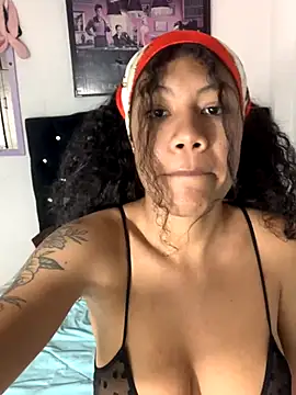 samaragrey18 online show from September 23, 11:30 pm
