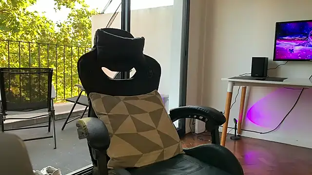 Den BlueXx online show from February 20, 10:04 pm