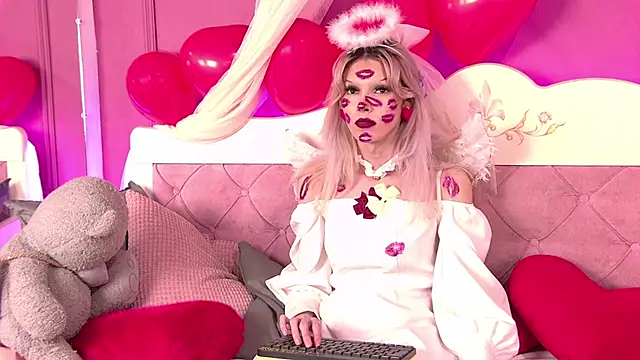 PamelamyDreamys online show from February 13, 7:21 pm