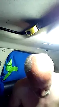 Snapshot of DatingProfile_USA_43_str8 chatting on February 19, 4:01 am DatingProfile USA 43 str8 online show from February 19, 4:01 am