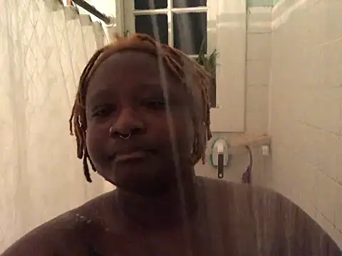 Snapshot of BigKittyRaven chatting on January 1, 10:56 pm BigKittyRaven online show from January 1, 10:56 pm