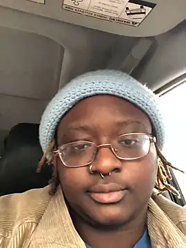 Snapshot of BigKittyRaven chatting on January 21, 7:39 pm BigKittyRaven online show from January 21, 7:39 pm