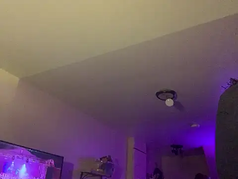 Snapshot of BigKittyRaven chatting on March 11, 6:32 am BigKittyRaven online show from March 11, 6:32 am