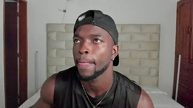 Dylan Taylor online show from December 21, 12:12 pm