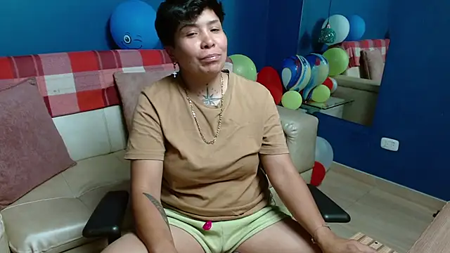 Snapshot of nato_evans chatting on February 7, 10:52 pm nato evans online show from February 7, 10:52 pm