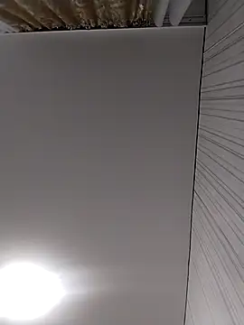 Lorrain Dorrie online show from November 26, 5:41 am