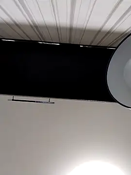 Lorrain Dorrie online show from November 28, 6:05 am