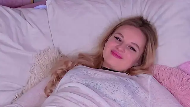 BeatriceEsmont online show from January 21, 1:08 am