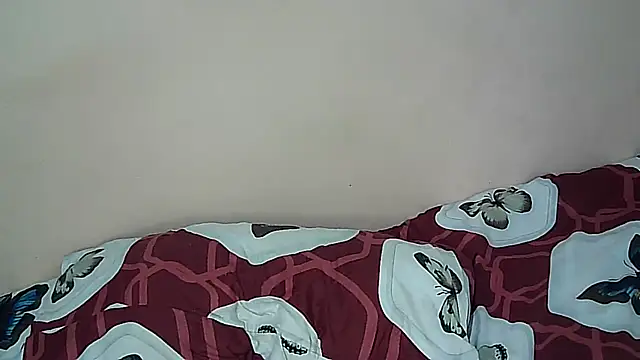 Snapshot of SexyEbonyPlaygirl chatting on January 15, 6:51 pm SexyEbonyPlaygirl online show from January 15, 6:51 pm