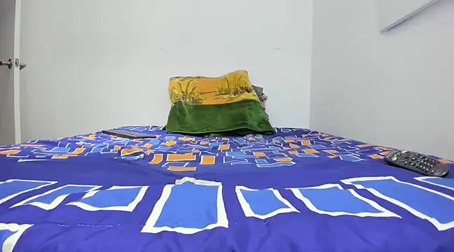 Snapshot of latin_bbc chatting on February 25, 12:03 am latin bbc online show from February 25, 12:03 am