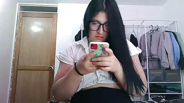 Snapshot of kami_lexy chatting on November 9, 3:10 pm kami lexy online show from November 9, 3:10 pm