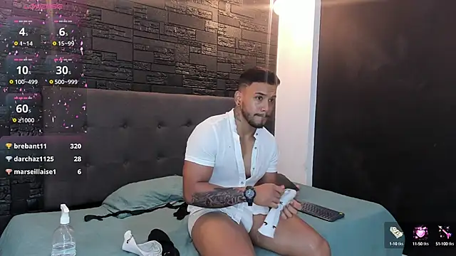 Snapshot of bruno_miller_ chatting on February 16, 2:31 am bruno miller online show from February 16, 2:31 am