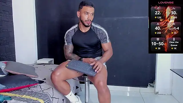 Snapshot of bruno_miller_ chatting on September 10, 8:20 pm bruno miller online show from September 10, 8:20 pm