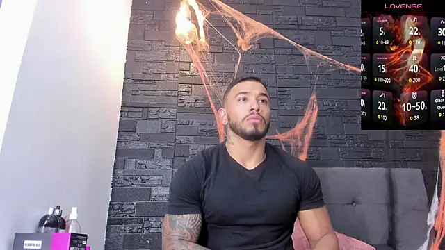 Snapshot of bruno_miller_ chatting on October 25, 9:09 pm bruno miller online show from October 25, 9:09 pm