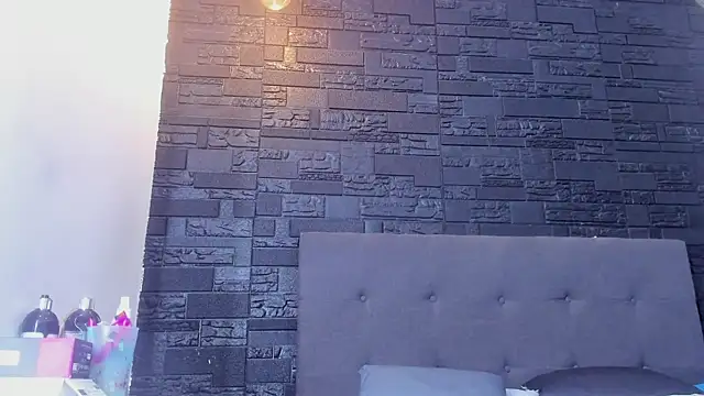 Snapshot of bruno_miller_ chatting on December 3, 10:30 pm bruno miller online show from December 3, 10:30 pm