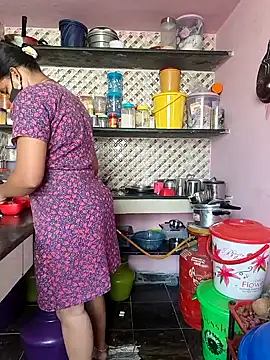 Snapshot of Tamil_Shalini_Lustyy chatting on October 12, 6:34 am Tamil Shalini Lustyy online show from October 12, 6:34 am