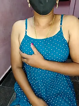 Snapshot of Tamil_Shalini_Lustyy chatting on October 24, 5:20 pm Tamil Shalini Lustyy online show from October 24, 5:20 pm