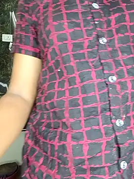 Snapshot of Tamil_Shalini_Lustyy chatting on November 14, 11:46 pm Tamil Shalini Lustyy online show from November 14, 11:46 pm