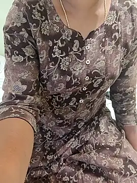 Snapshot of Tamil_Shalini_Lustyy chatting on December 2, 5:35 am Tamil Shalini Lustyy online show from December 2, 5:35 am