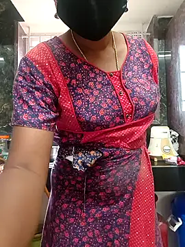 Snapshot of Tamil_Shalini_Lustyy chatting on January 11, 5:45 am Tamil Shalini Lustyy online show from January 11, 5:45 am