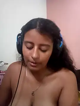 Babydol18  online show from January 28, 1:05 pm