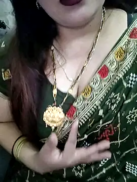 Snapshot of Mayuri77 chatting on November 13, 6:45 am Mayuri77 online show from November 13, 6:45 am