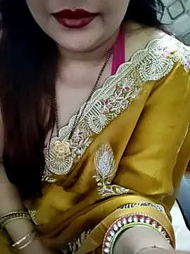 Snapshot of Mayuri77 chatting on December 18, 6:08 am Mayuri77 online show from December 18, 6:08 am