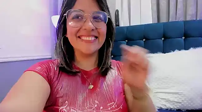 Pandoracherry online show from February 19, 7:17 am