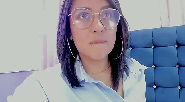 Pandoracherry online show from March 2, 2:00 pm