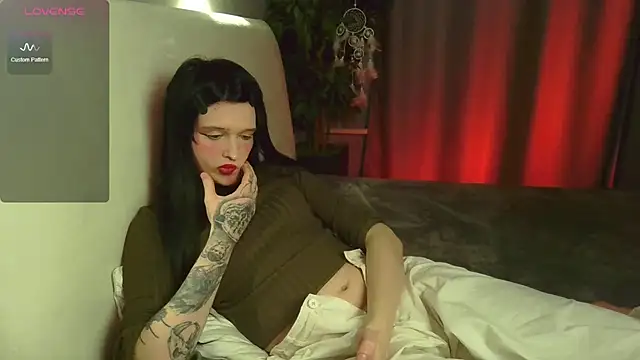Snapshot of Simona_Rain chatting on February 8, 7:26 am Simona Rain online show from February 8, 7:26 am