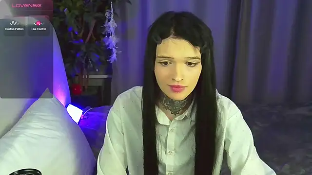 Snapshot of Simona_Rain chatting on February 13, 3:29 am Simona Rain online show from February 13, 3:29 am