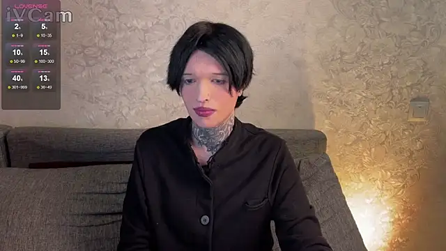 Snapshot of Simona_Rain chatting on February 28, 1:47 am Simona Rain online show from February 28, 1:47 am