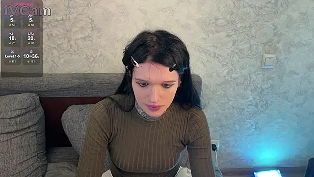 Snapshot of Simona_Rain chatting on March 5, 7:49 am Simona Rain online show from March 5, 7:49 am