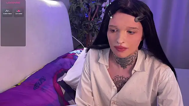 Snapshot of Simona_Rain chatting on March 16, 12:23 am Simona Rain online show from March 16, 12:23 am