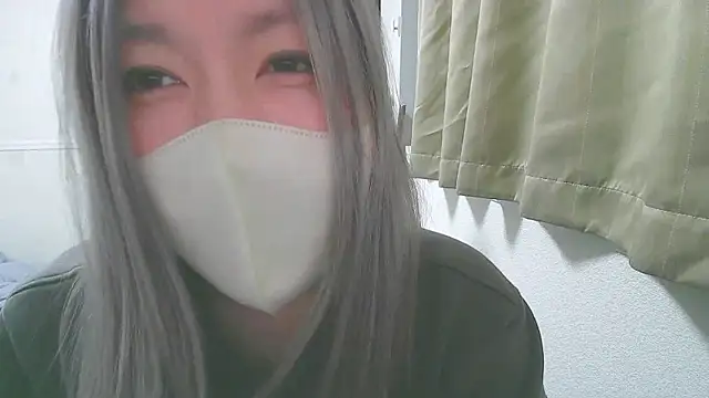 Snapshot of Remi_official chatting on January 9, 10:11 pm Remi official online show from January 9, 10:11 pm