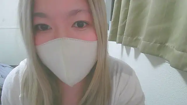 Snapshot of Remi_official chatting on February 21, 10:05 am Remi official online show from February 21, 10:05 am