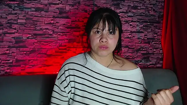 sofi bronw online show from March 18, 10:36 am