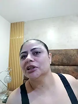 Snapshot of ElizabethWeil chatting on March 10, 11:53 am ElizabethWeil online show from March 10, 11:53 am