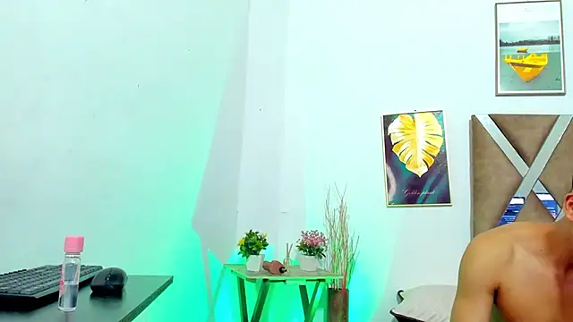 Snapshot of PETTTER_SPENCER chatting on December 11, 1:28 pm PETTTER SPENCER online show from December 11, 1:28 pm