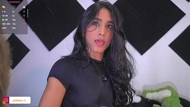 Snapshot of Ambeer_Rousess chatting on October 10, 2:43 am Ambeer Rousess online show from October 10, 2:43 am